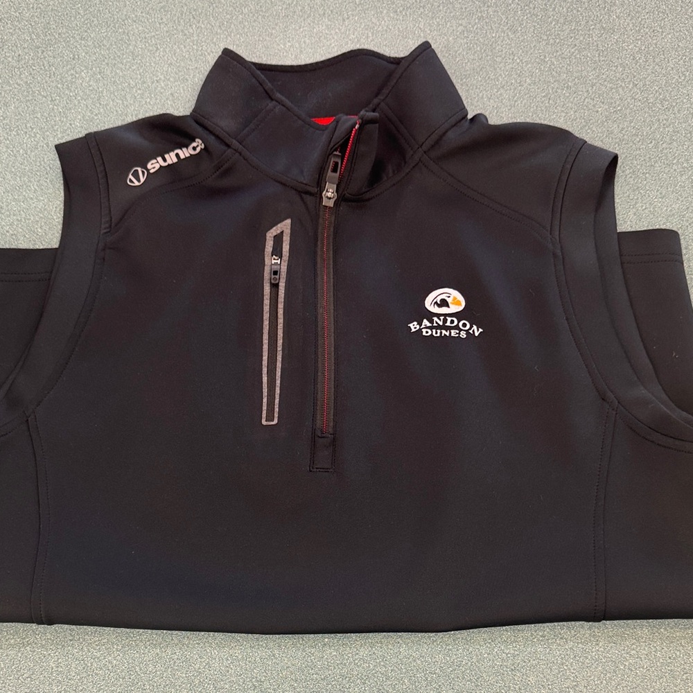 Sunice Black Sleeveless Vest with Logo